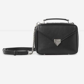 E-Commerce Barbara Palvin Gift Picks